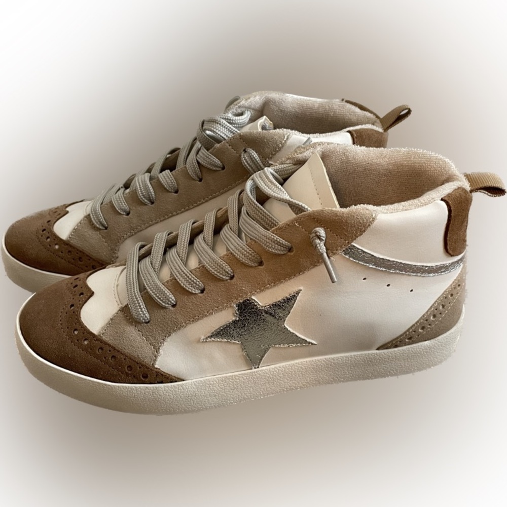 Kellparker Molly High Top Sneakers 7.5